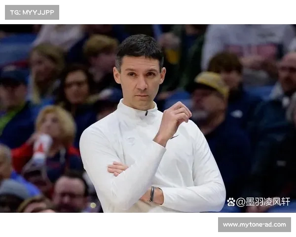 NBA赛后采访：球员谈比赛表现与球队未来展望 直面胜负与成长的挑战